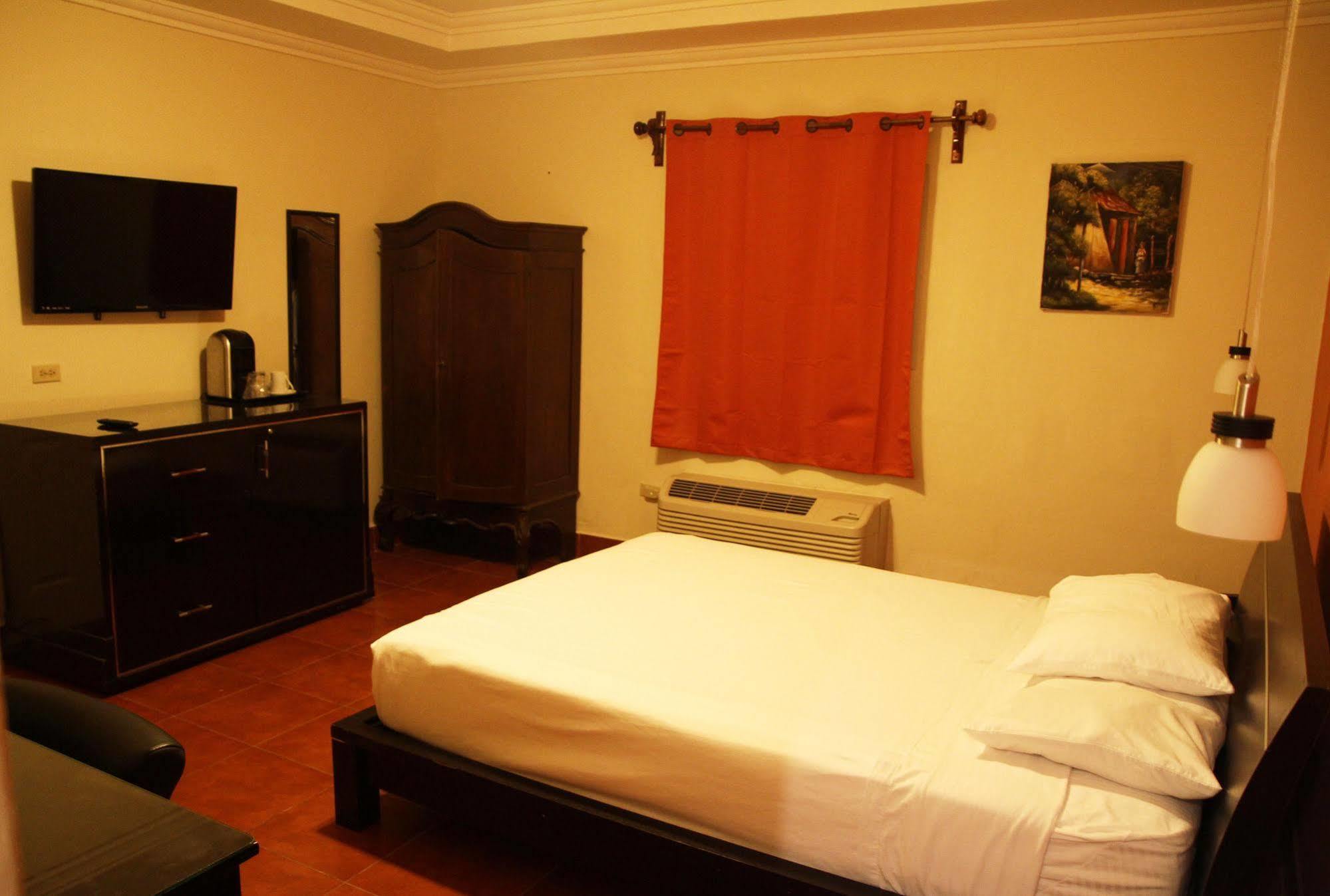 Hotel Los Altos Estelí מראה חיצוני תמונה